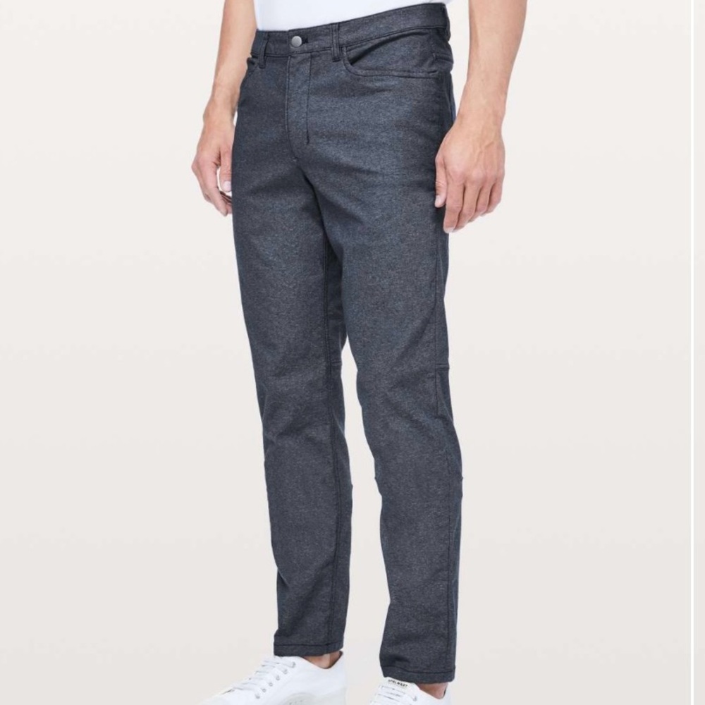 Lululemon ABC Pant Classic *Tech
Canvas 33 x 32
